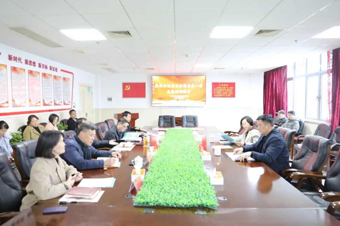 副县长谢亚芳深入我院调研 “把脉业务，为满足群众就医需求提供精准指导”