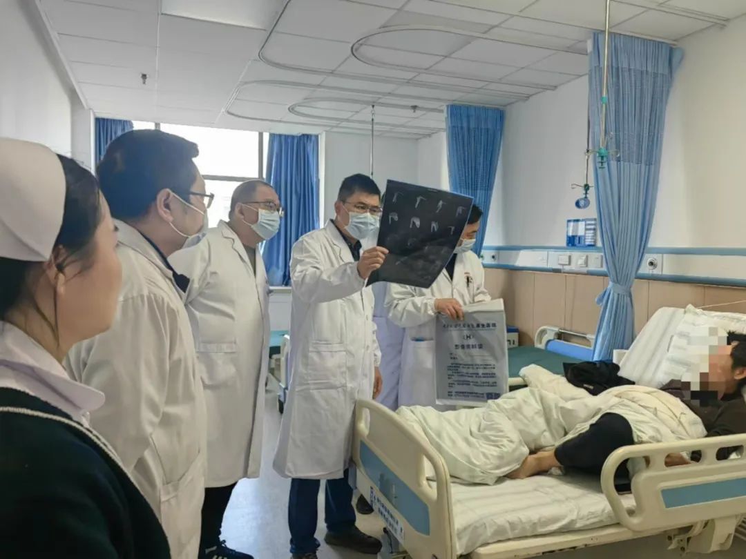 医者仁心，骨科翘楚——武汉大学中南医院嘉鱼医院骨科学科带头人冯琼华主任