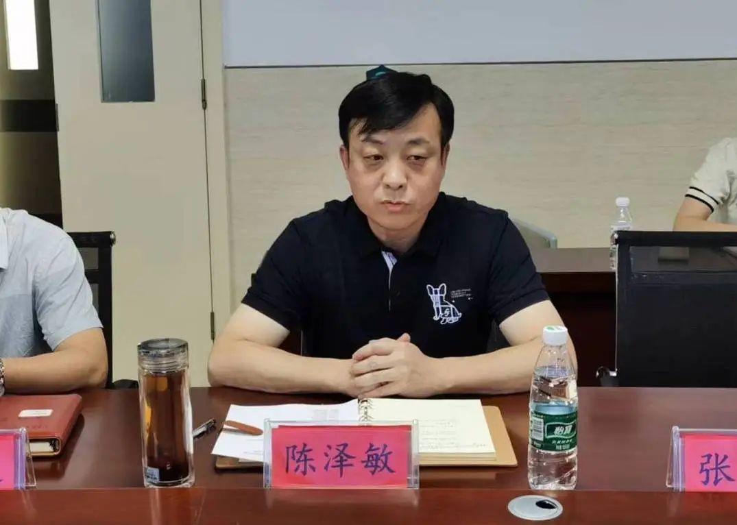 【直面导师 创新加速 】我院成功举办嘉鱼县 “金盛兰杯” 职工创业创新大赛路演专场辅导会