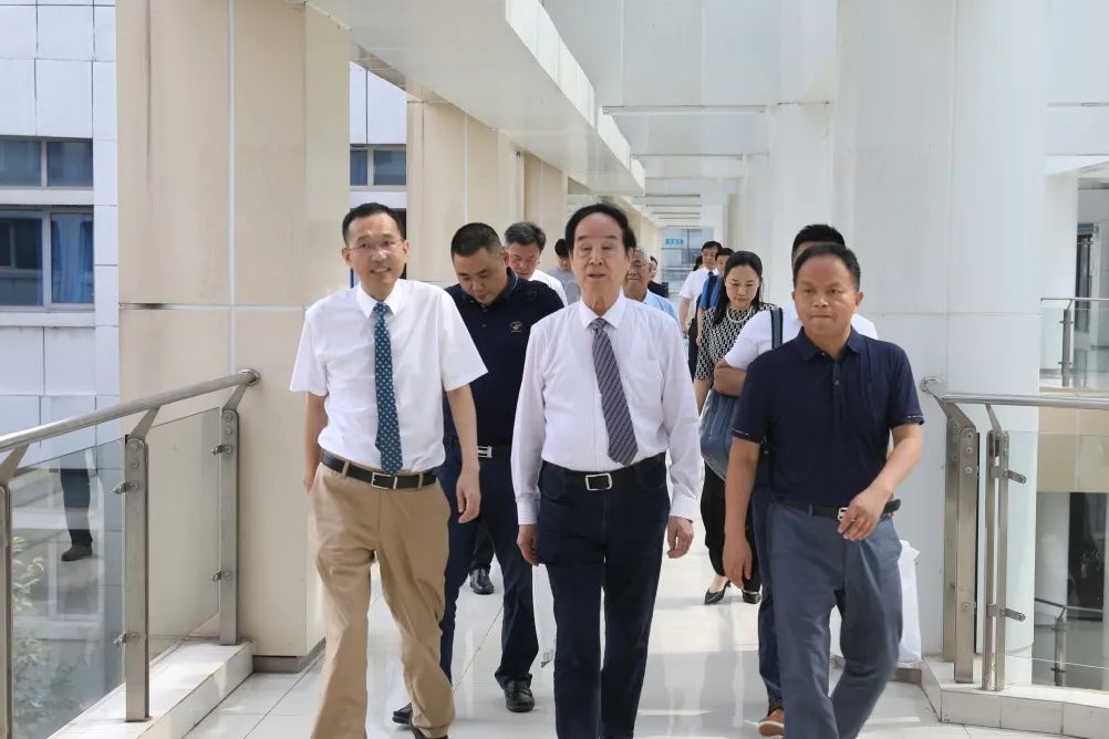 以名师授课 耀健康之路丨我院召开《医院高质量发展—管理创新培训》（第一期）