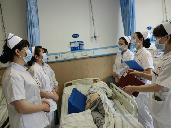 守护生命之“骨”，筑防压疮防线 ------提升骨科压疮患者护理质量