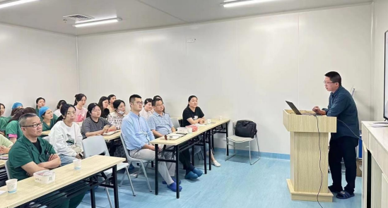 首例联合颅内动脉瘤栓塞术纪实:协作治疗突破新里程碑