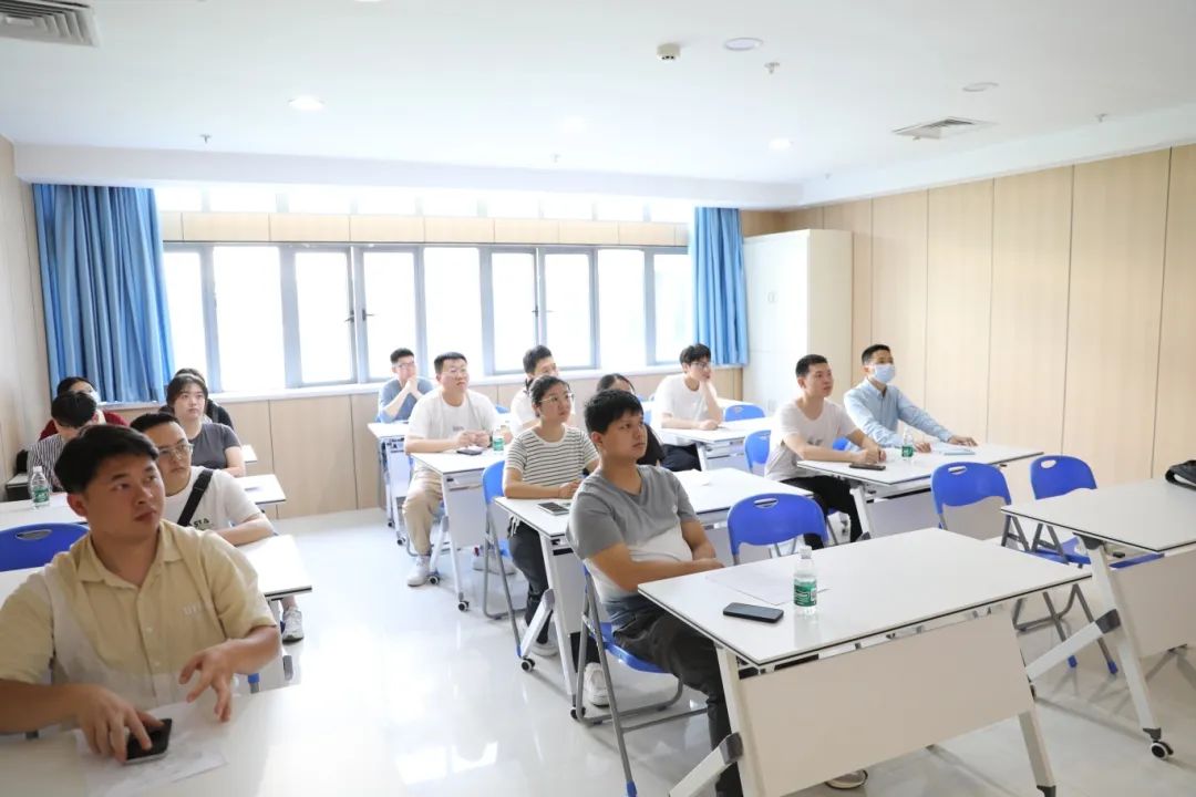 掌控黄金救治时间，与死神抢夺生命权利丨我院开展急救技能培训
