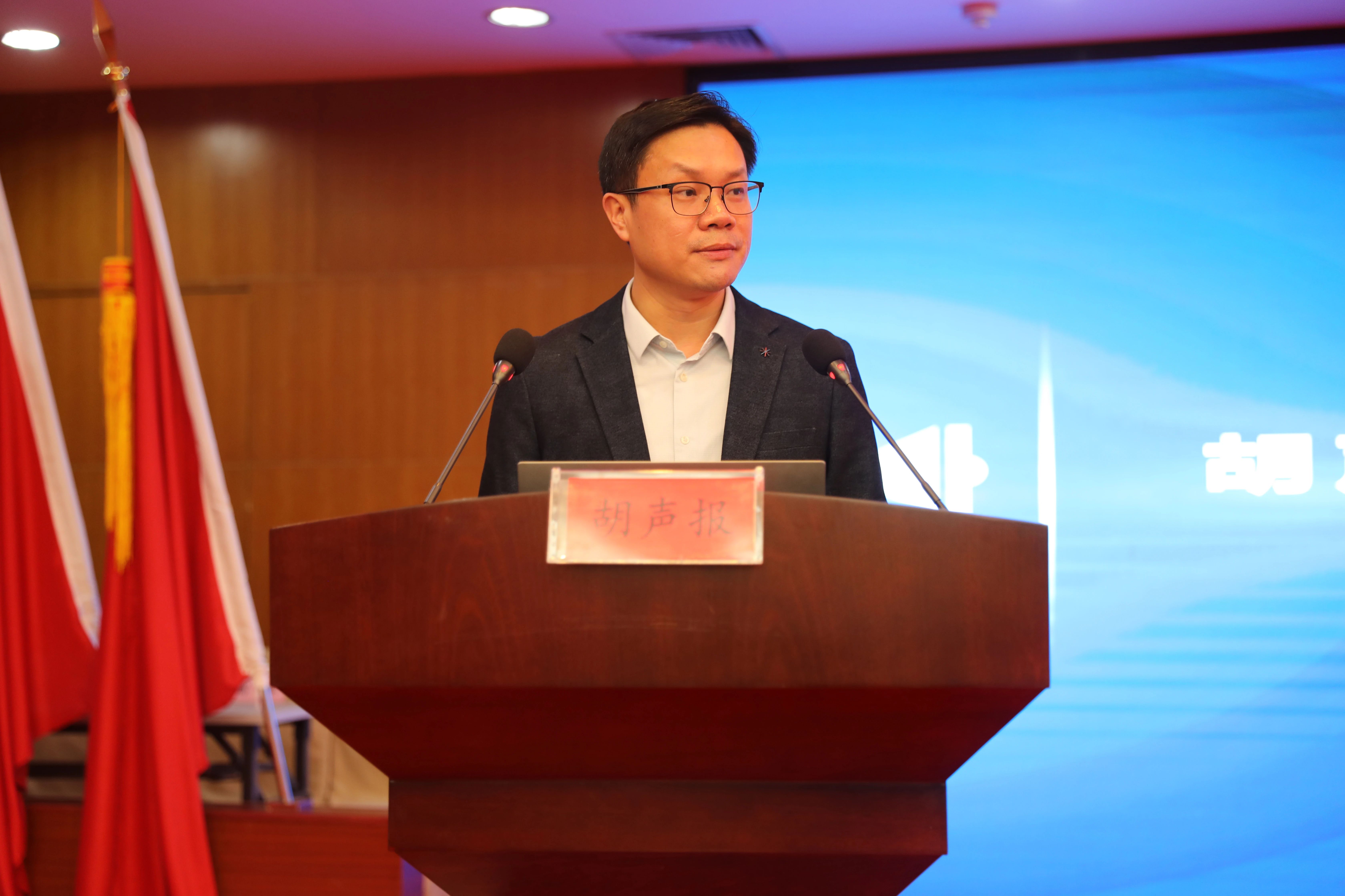 导师领航 聚力前行丨我院举行"新星人才″导师聘任仪式