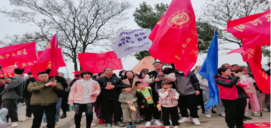 【凝心聚力 勇攀高峰】武汉大学中南医院嘉鱼医院新春登高健步走活动
