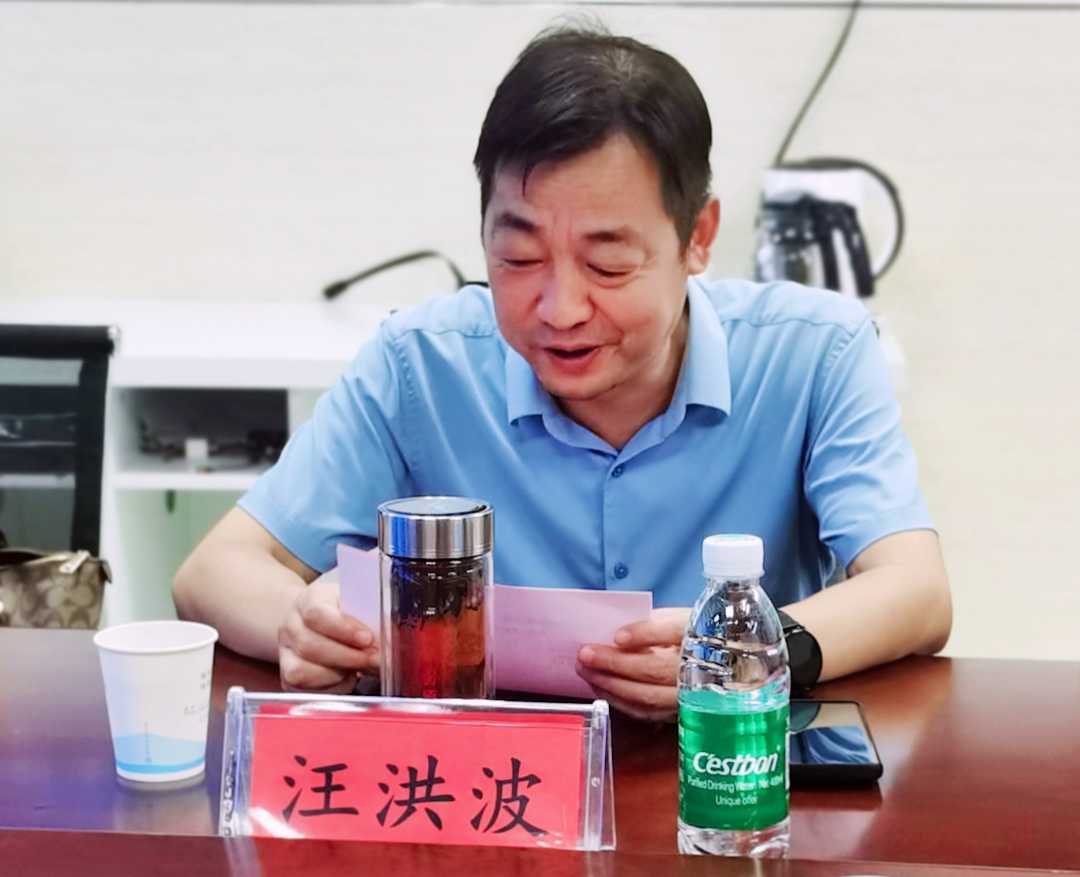 武汉大学中南医院科研中心常务副主任刘波一行来我院调研科研工作