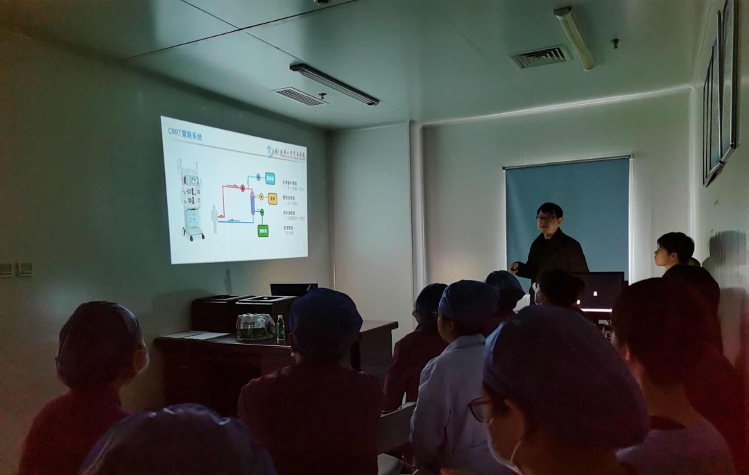 在行动丨武汉大学中南医院嘉鱼医院重症医学科进一步规范ICU床边血液净化