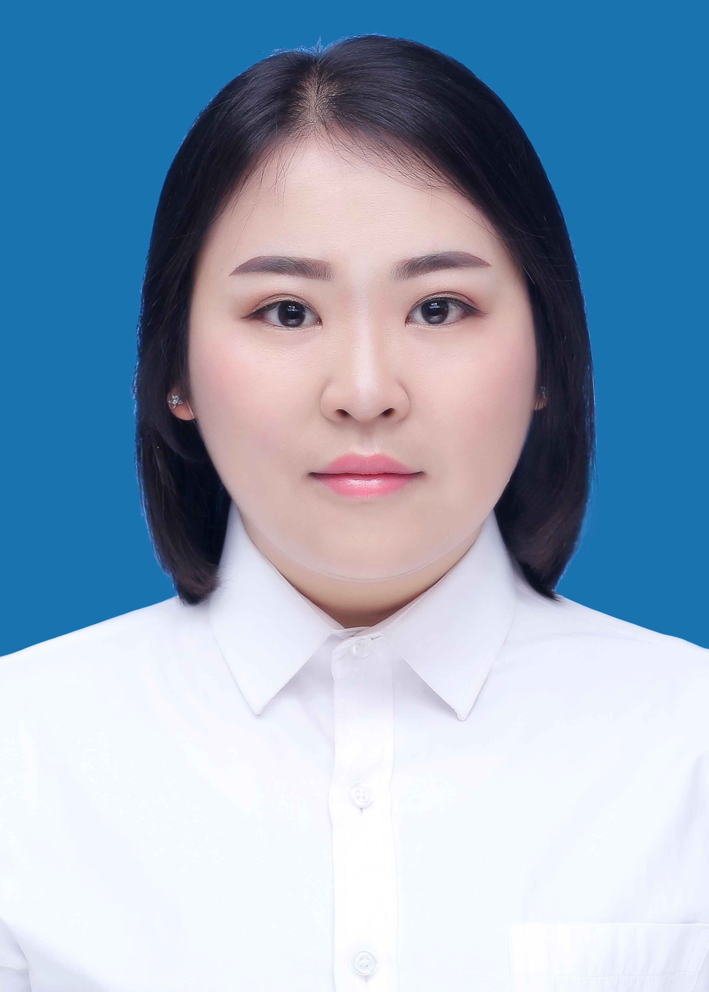 董珊珊