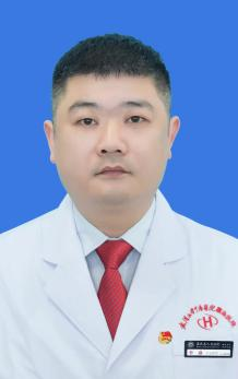 李焱