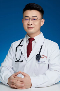 张⼒